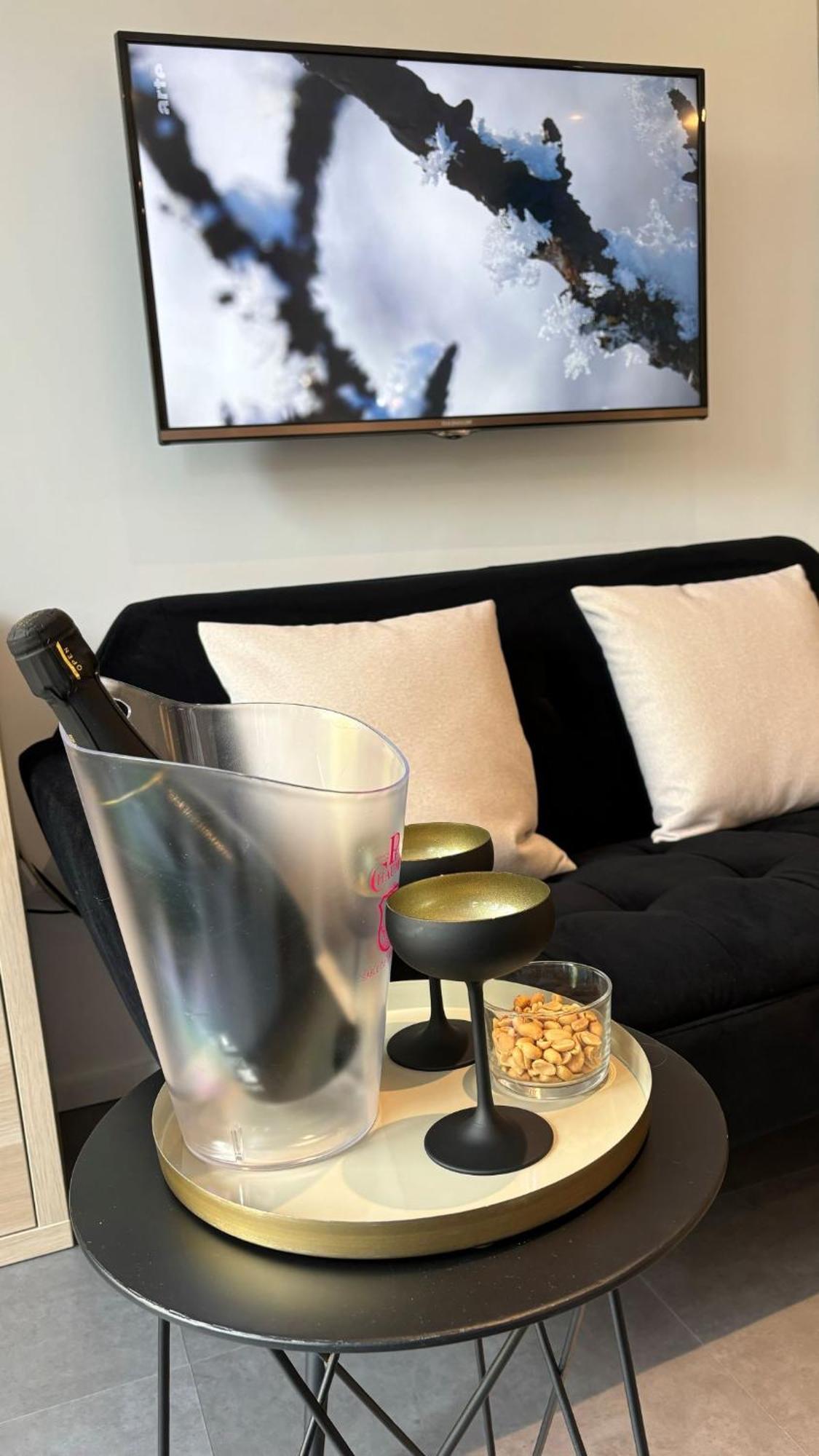 Studio De L'Avenue Spa Zewnętrze zdjęcie